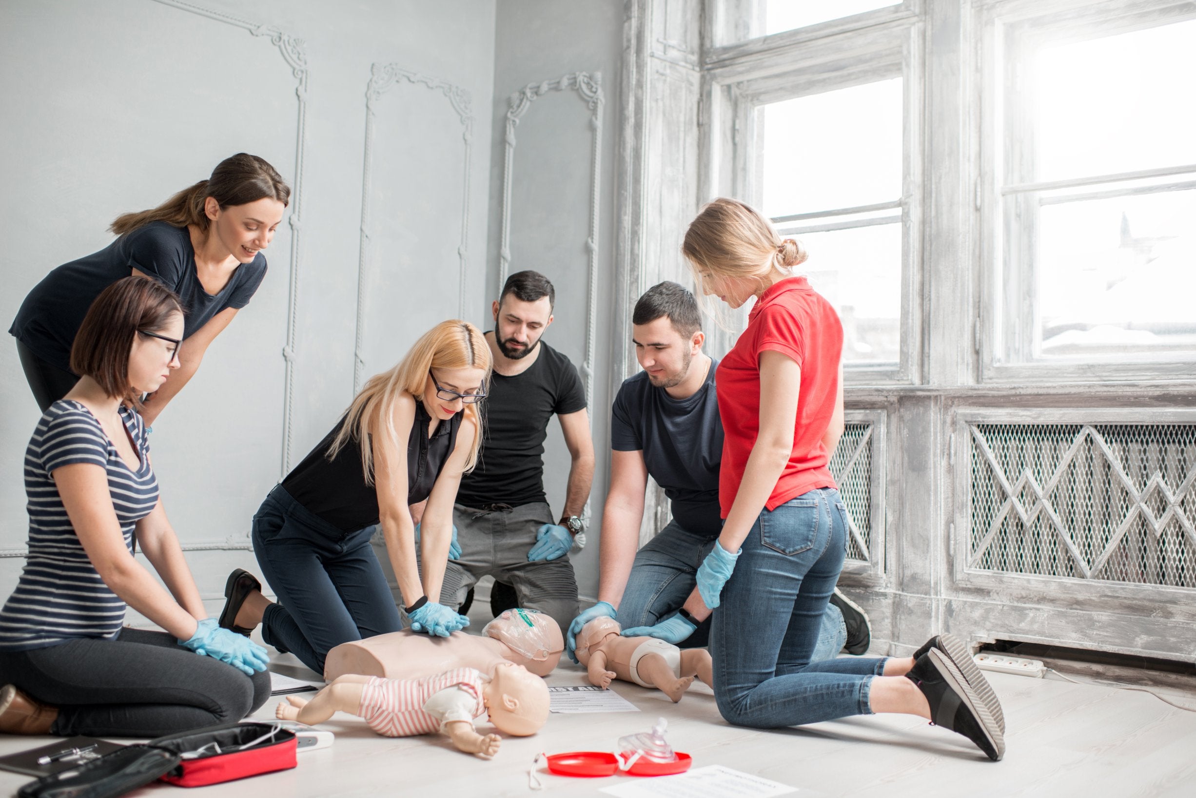 Employer responsibilities for workplace first aid - ComplyPlus™ - The Mandatory Training Group UK -