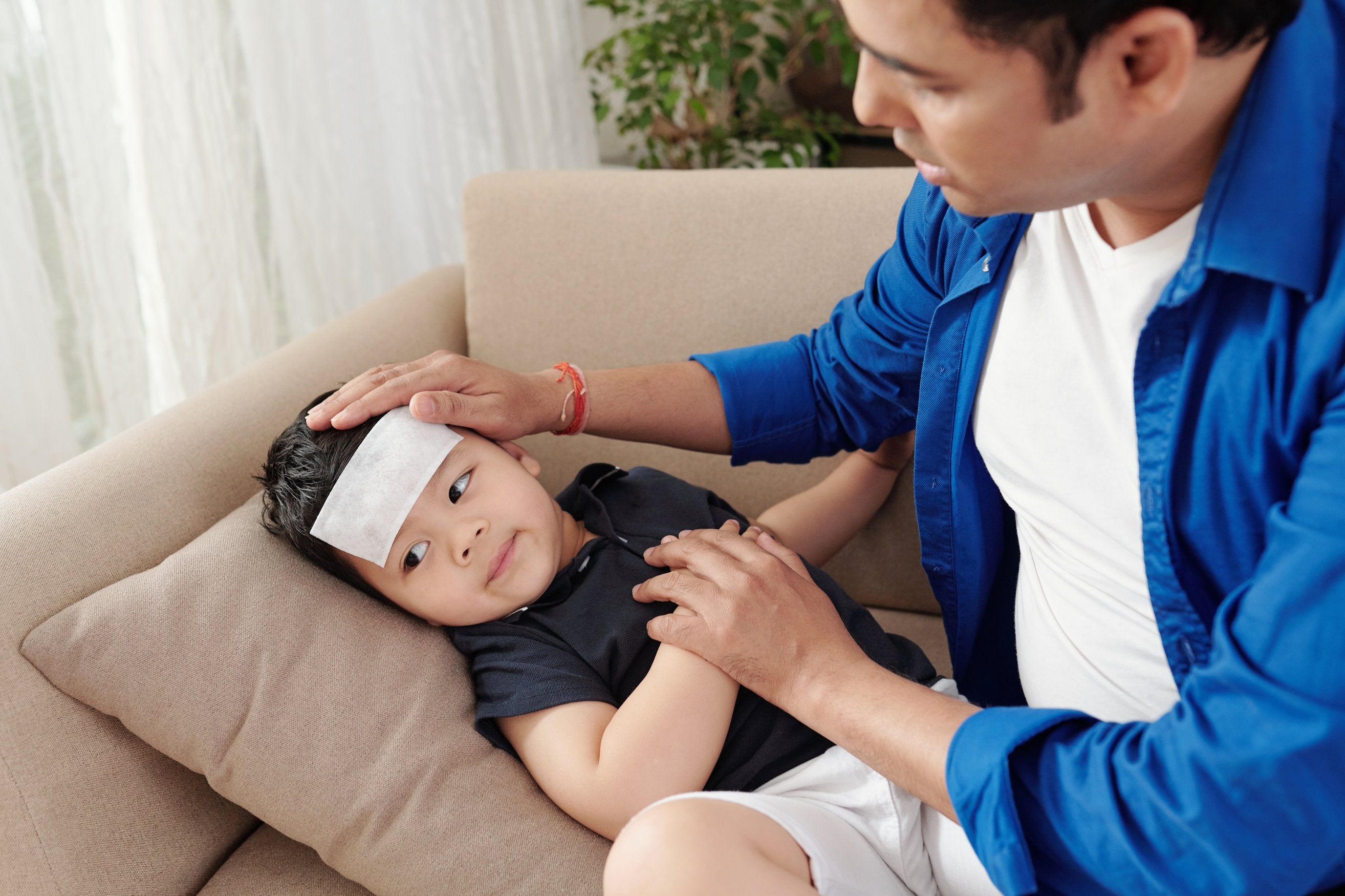 First aid treatment for meningitis in children and babies - ComplyPlus LMS™ - The Mandatory Training Group UK -