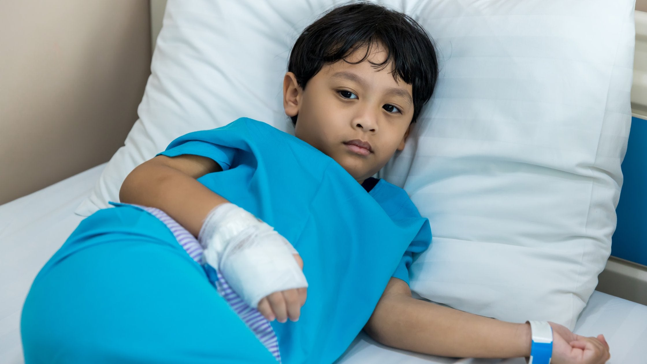 First aid treatment for sickle cell in children and babies