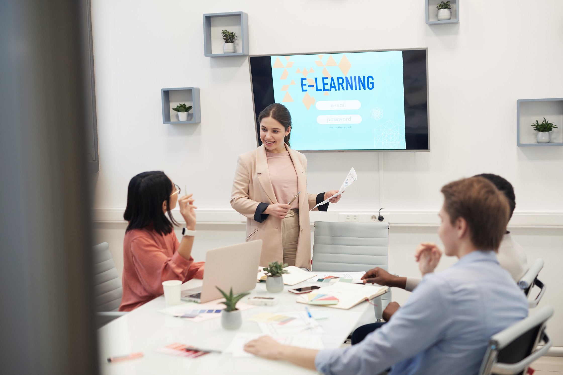 Free e-learning courses with certificates - ComplyPlus™ - The Mandatory Training Group UK -