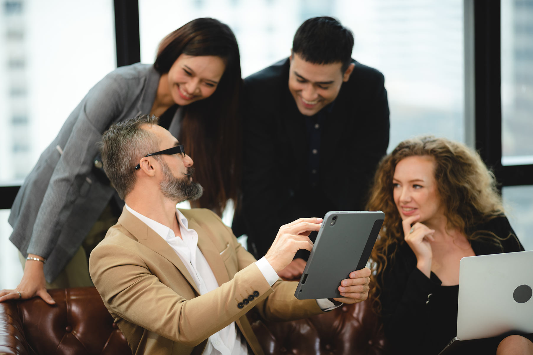 What is mobile learning and why is ut important - ComplyPlus LMS™ - The Mandatory Training Group UK -