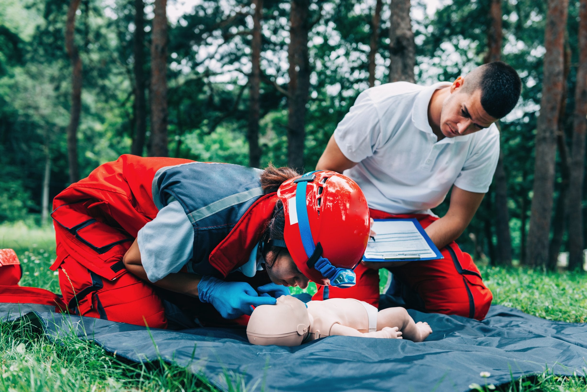 Importance of paediatric first aid training for families - ComplyPlus™ - The Mandatory Training Group UK -