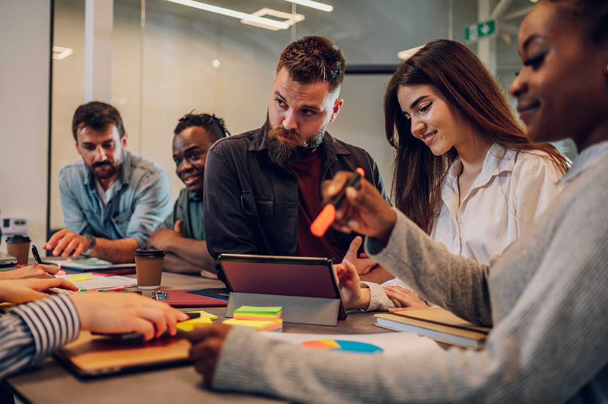 Why use micro-learning as part of your 70-20-10 learning - ComplyPlus LMS™ - The Mandatory Training Group UK -