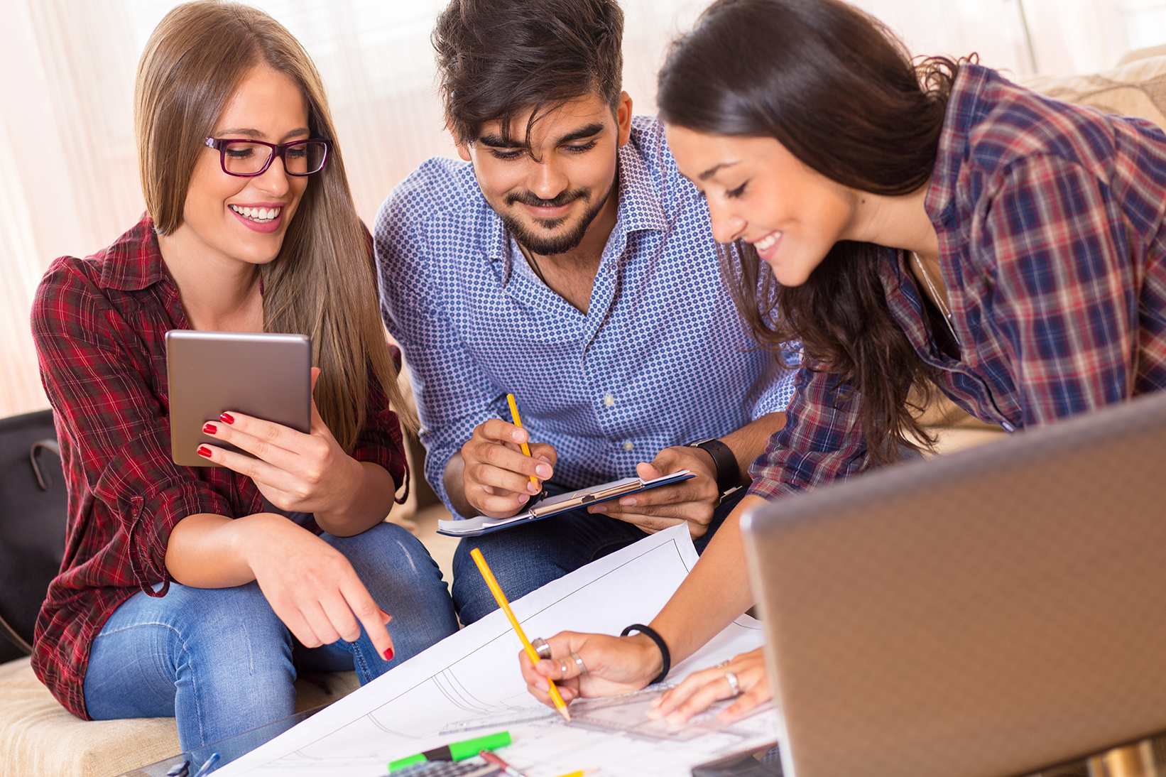 Interactive E-Learning: Transforming Education  - The Mandatory Training Group UK - 