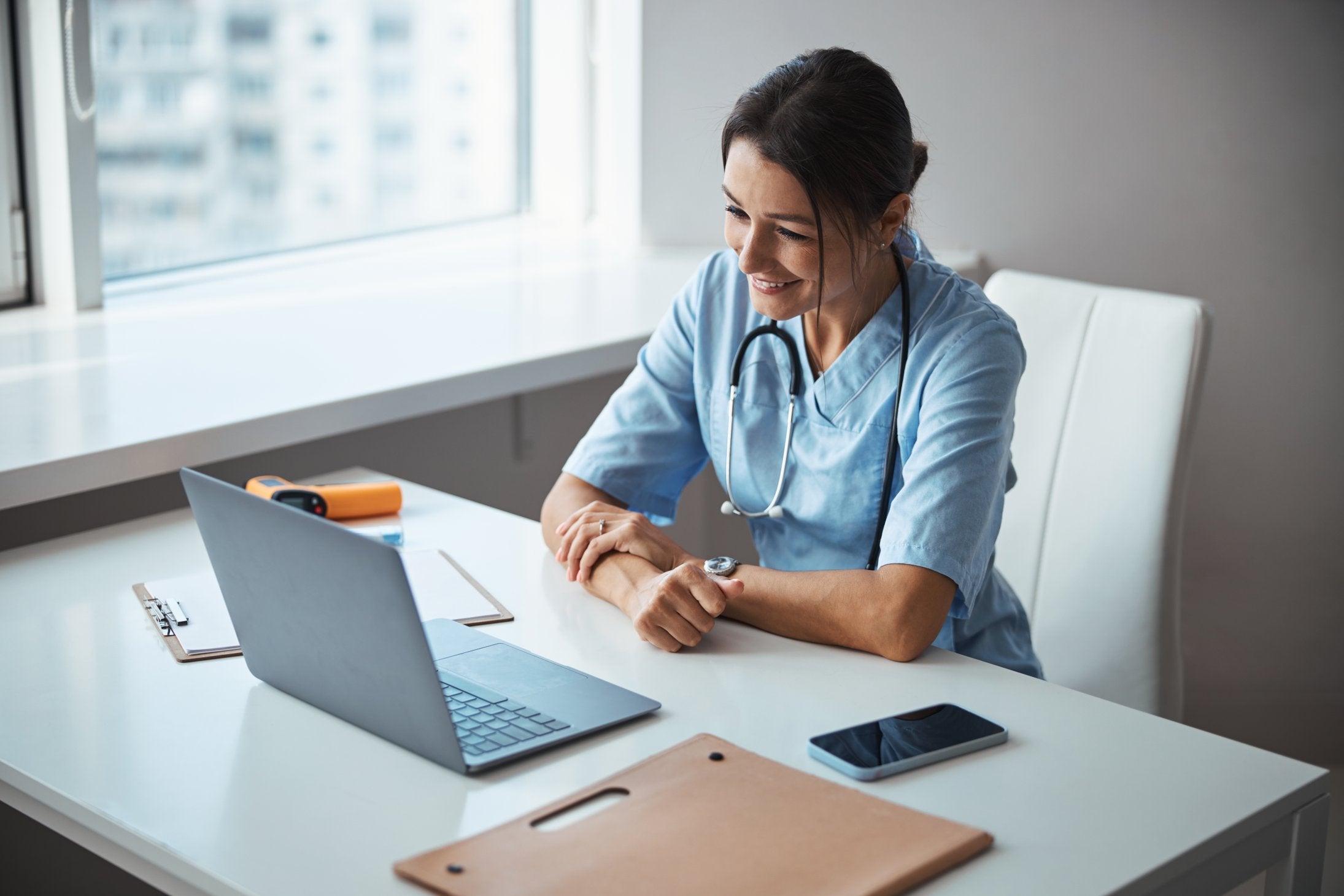 E-Learning for Healthcare - ComplyPlus™ - The Mandatory Training Group UK -