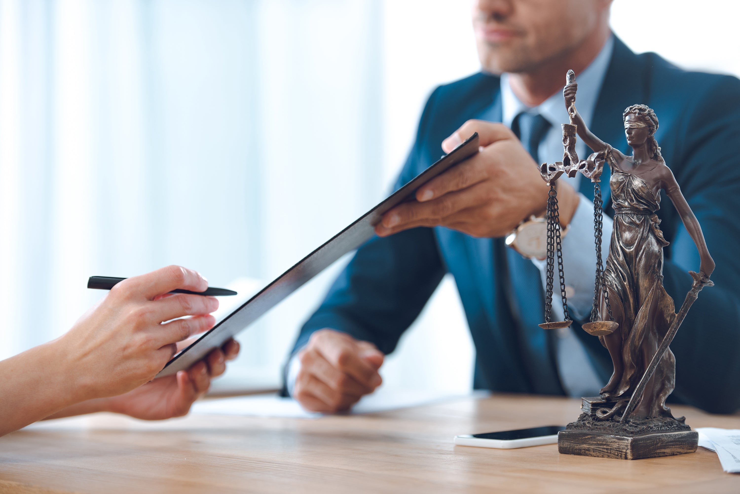 Employer vs Employee Responsibilities for Mandatory Training - ComplyPlus™ - The Mandatory Training Group UK -