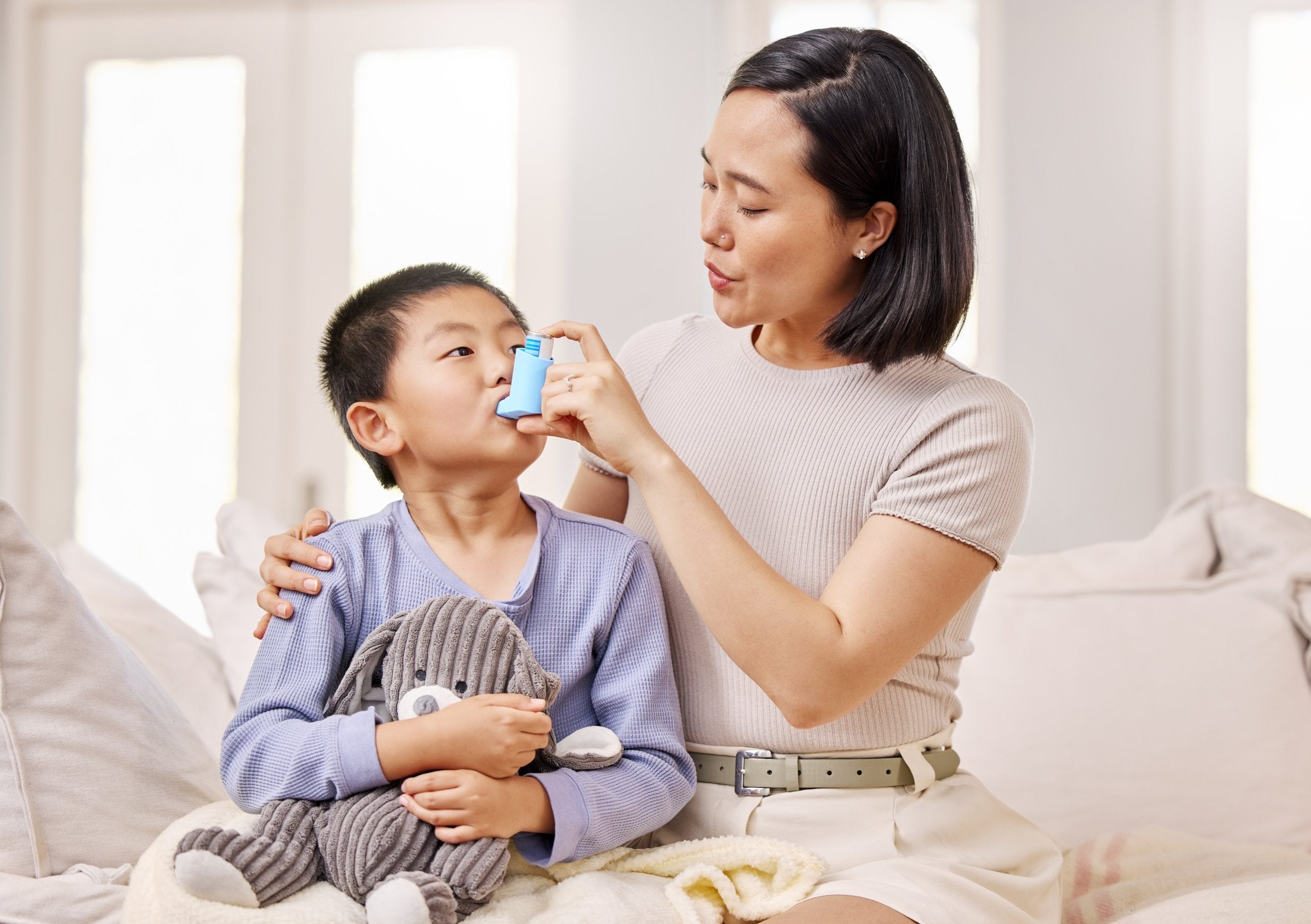 First aid for asthma attacks in children and babies - ComplyPlus LMS™ - The Mandatory Training Group UK -