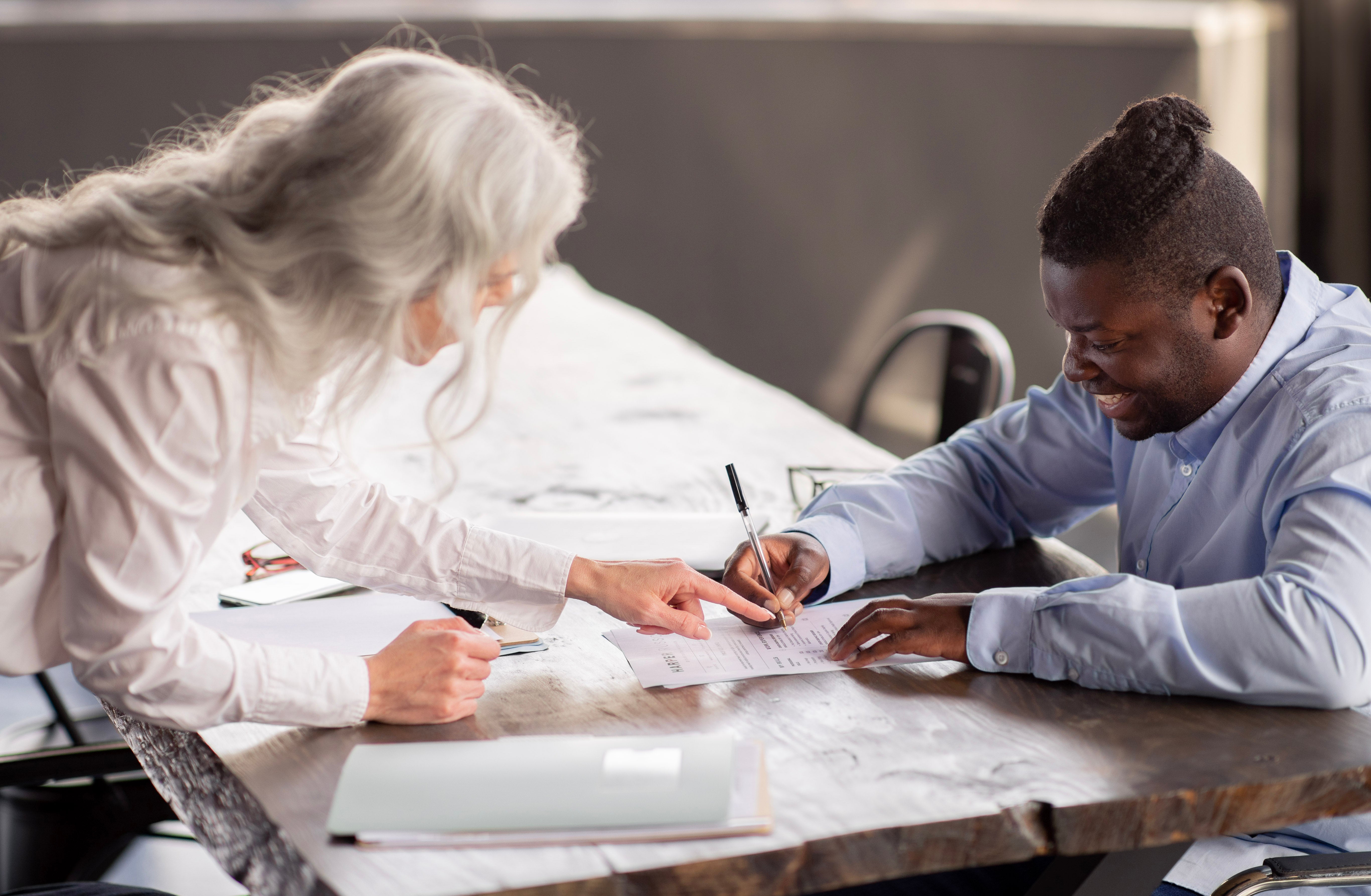 Health and social care employment contracts - The Mandatory Training Group UK -
