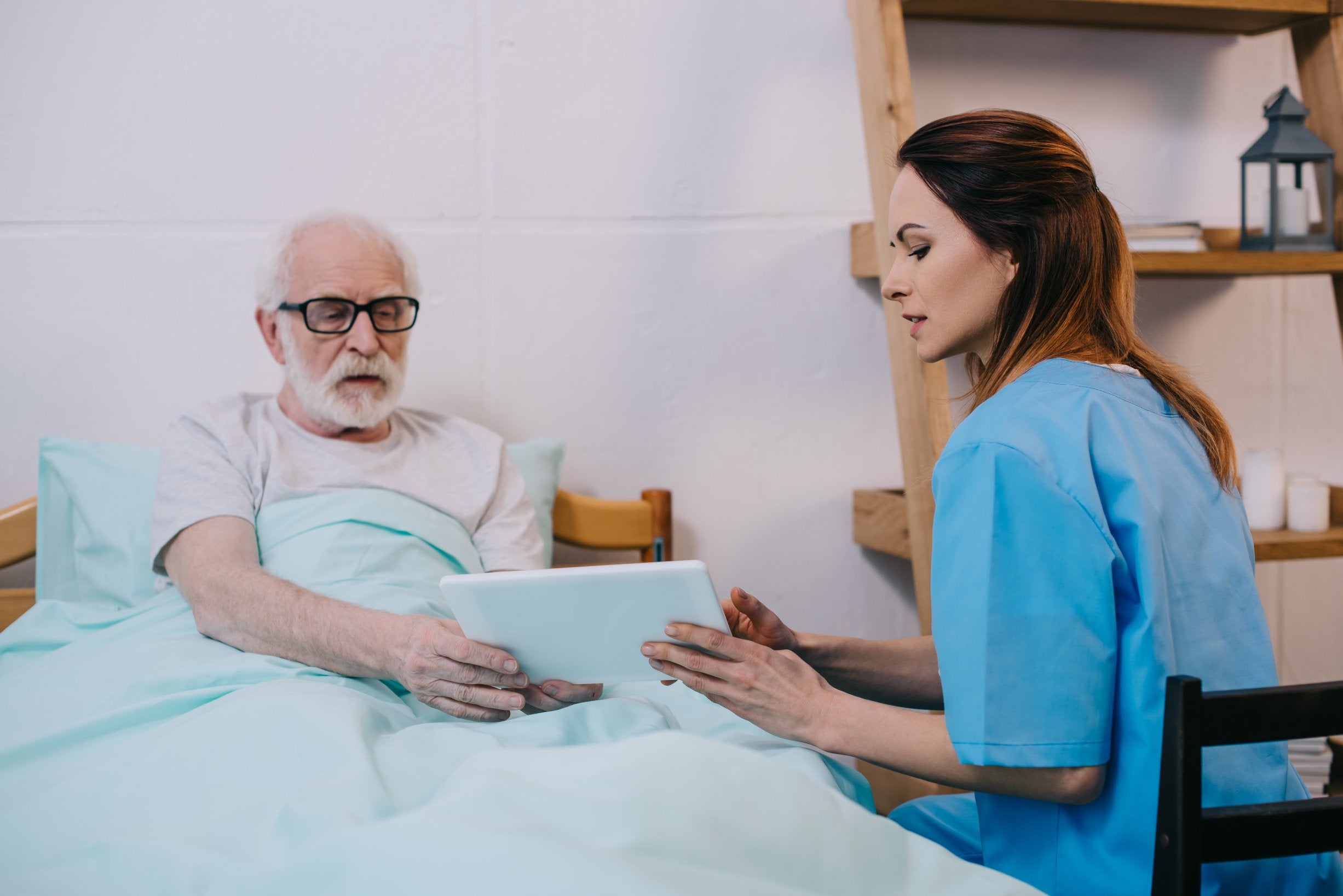 Privacy and dignity: Care certificate course