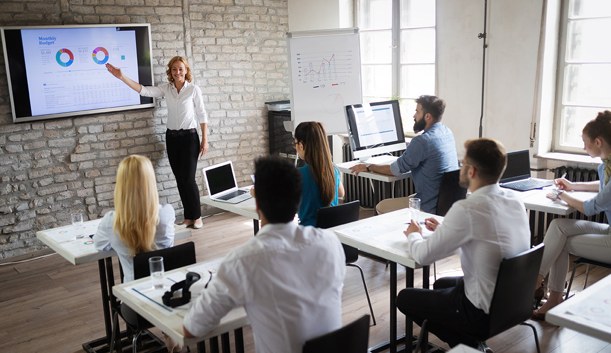 Raising the bar: What sets great internal trainers apart  - The Mandatory Training Group UK - 