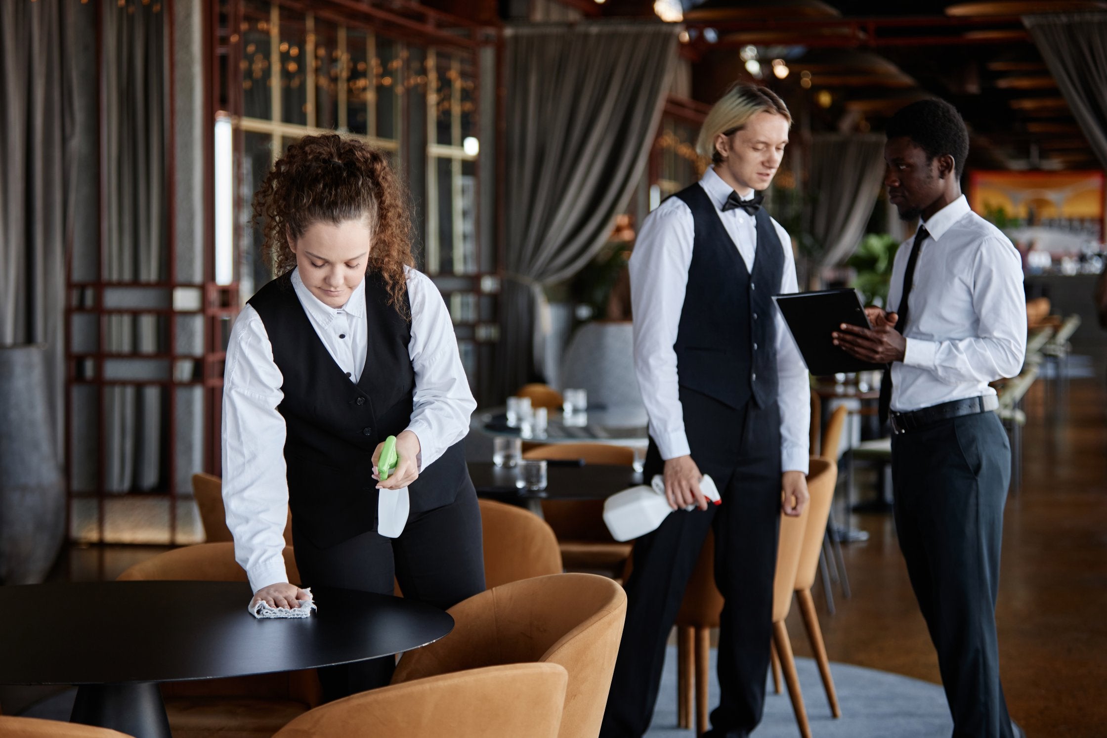 Role of the British Institute of Innkeeping - ComplyPlus™ - The Mandatory Training Group UK -