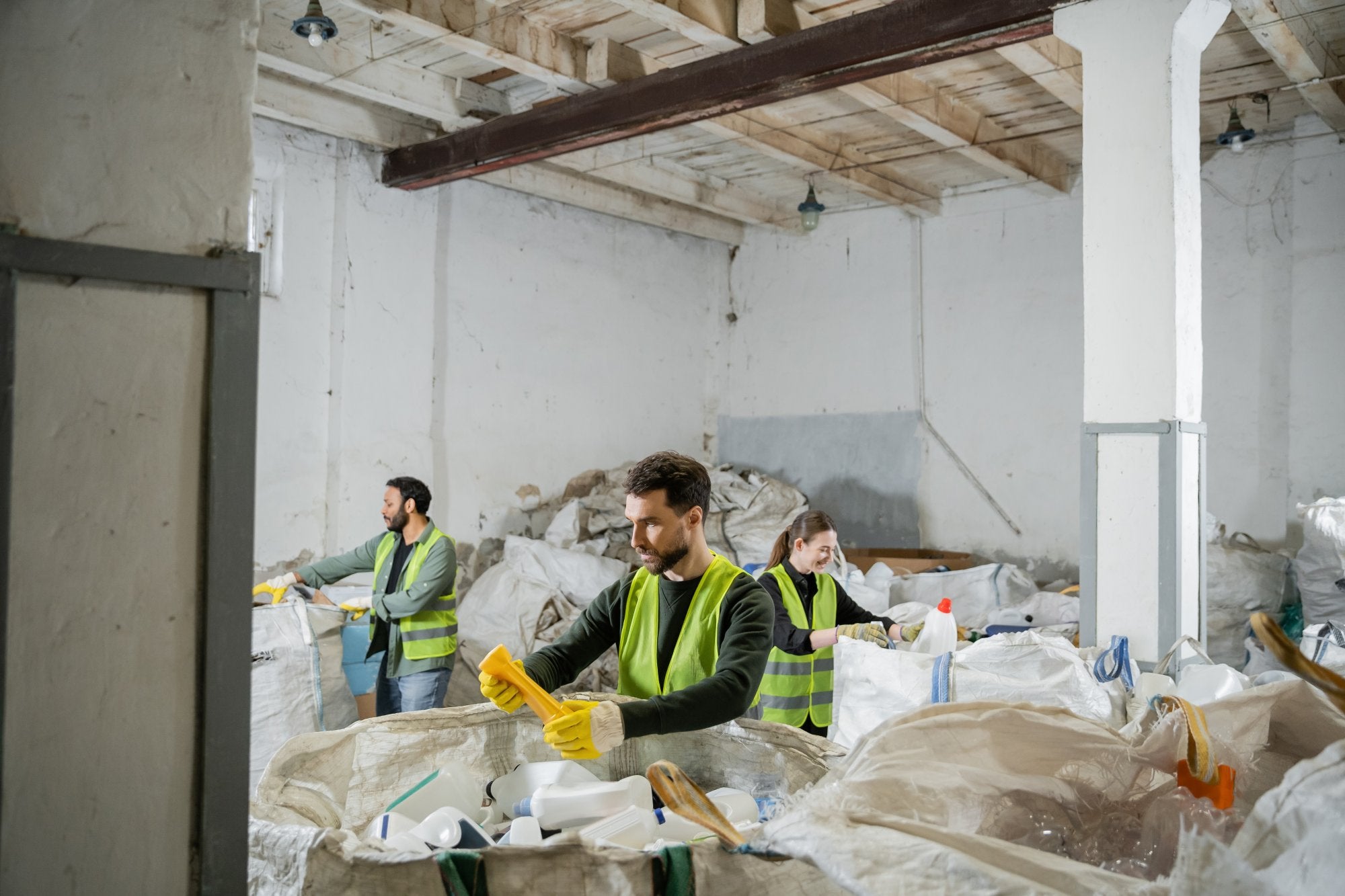 Role of the Chartered Institution of Wastes Management - ComplyPlus™ - The Mandatory Training Group UK -