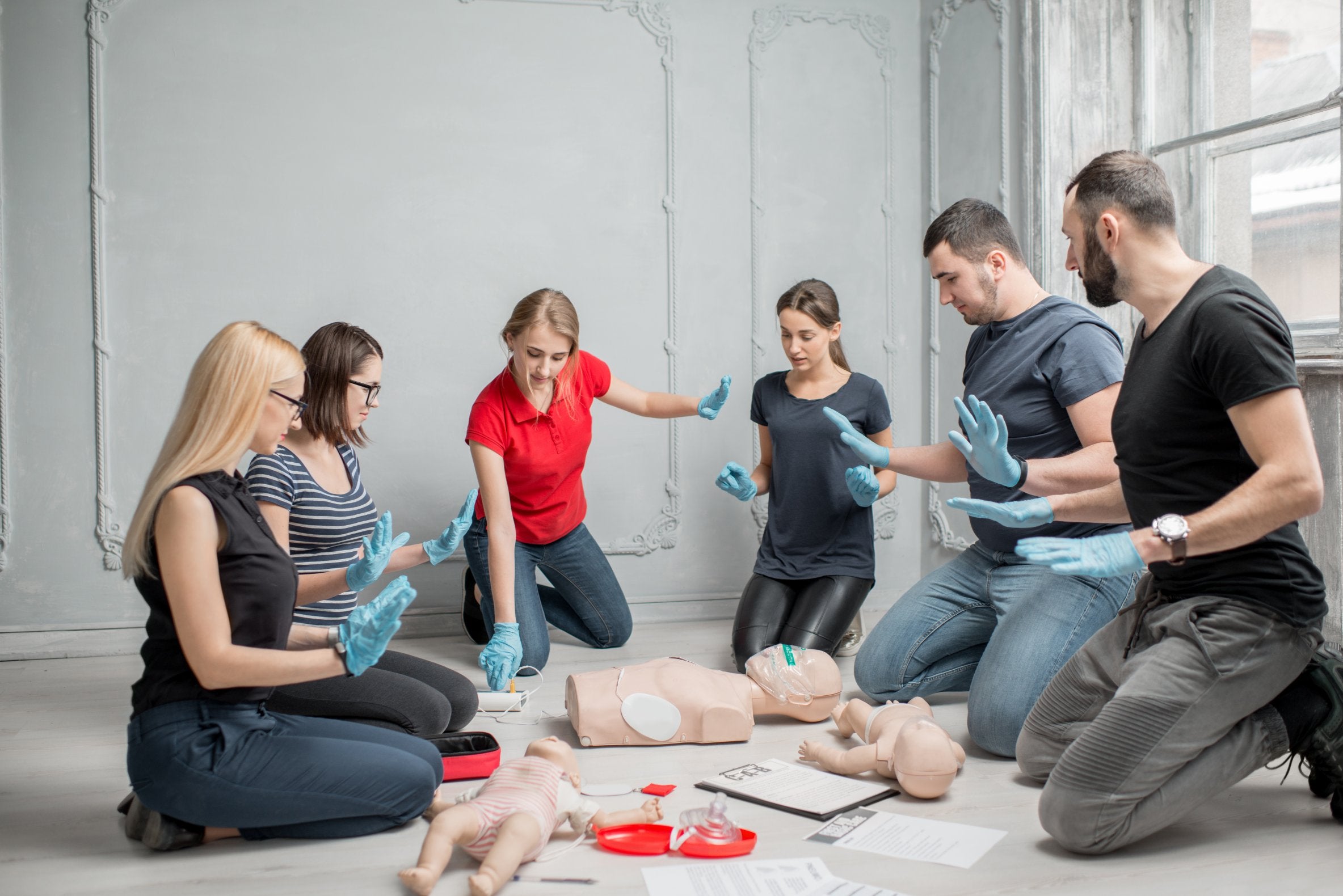 Online first aid training courses - ComplyPlus™ - The Mandatory Training Group UK -