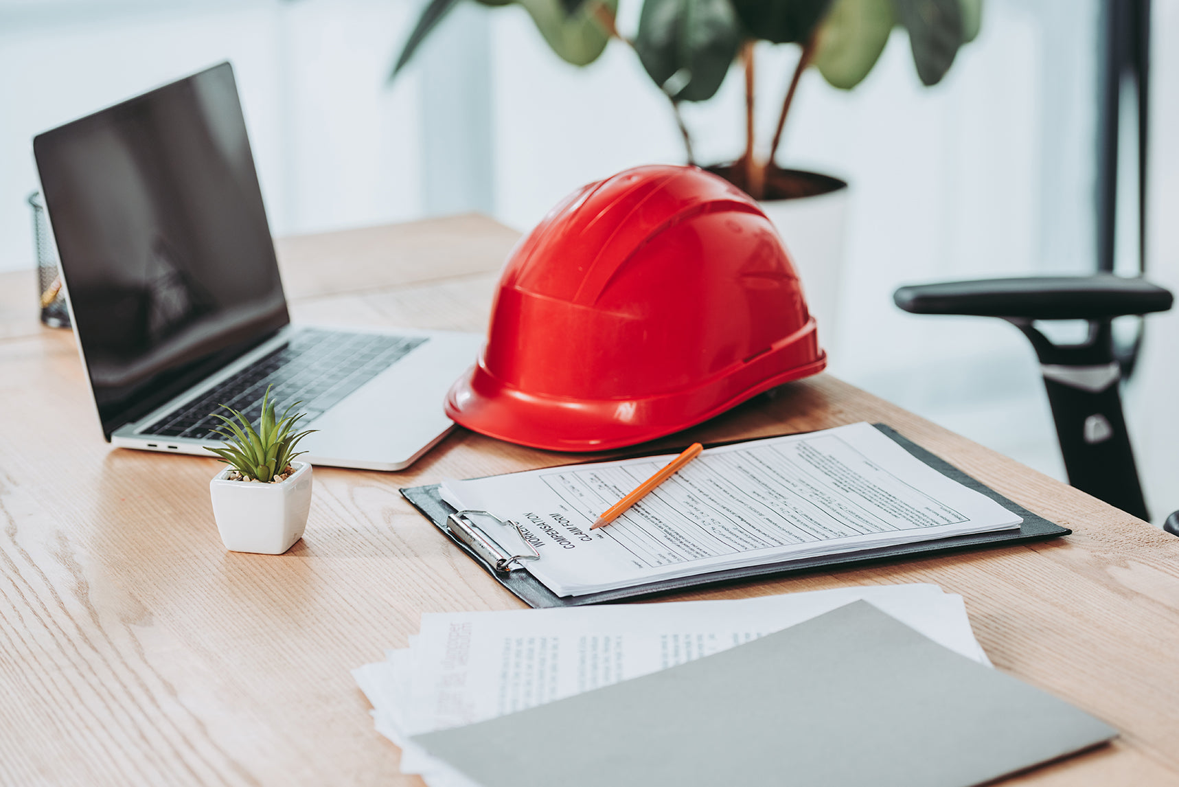 Understanding HSE’s Role in Safer Care Environments - ComplyPlus™ - The Mandatory Training Group UK -