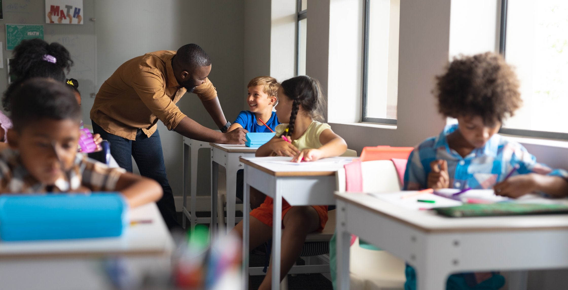 Pedagogy vs. andragogy: What's the difference?