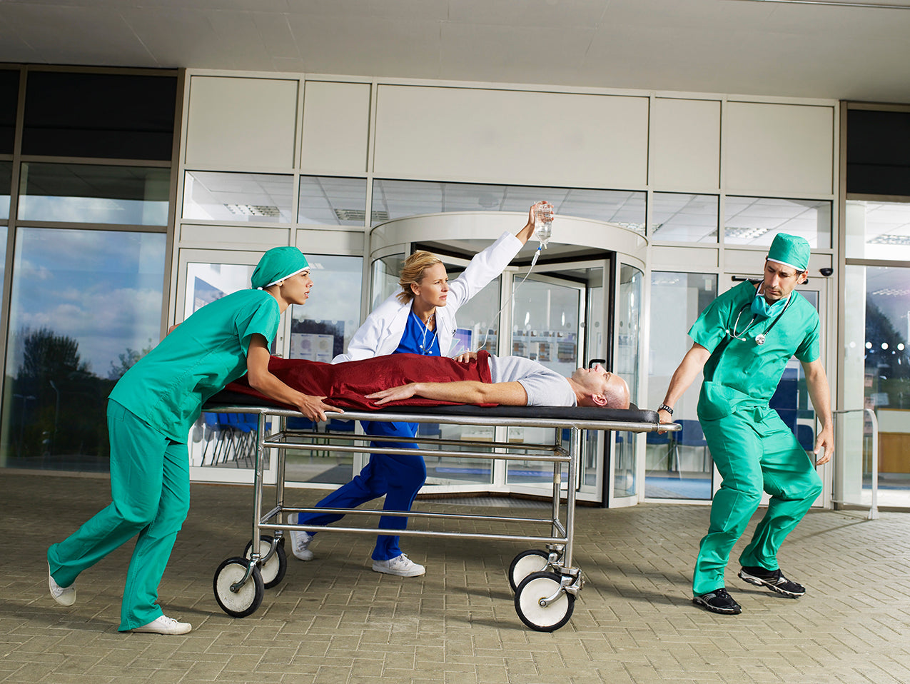 Urgent and emergency care systems policies and procedures - ComplyPlus LMS™ - The Mandatory Training Group UK -