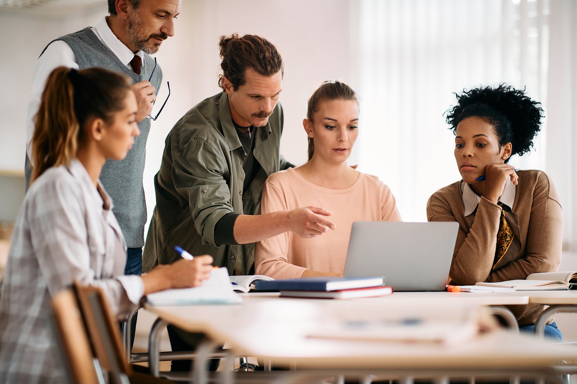 Why do you need an LMS - ComplyPlus LMS™ - The Mandatory Training Group UK -